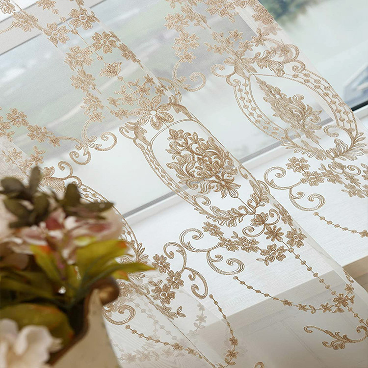 Alta qualidade China Fornecedor 100% Poliéster Pronto Canteiro de Flores Jacquard Cortina Transparente Tecidos Transparentes