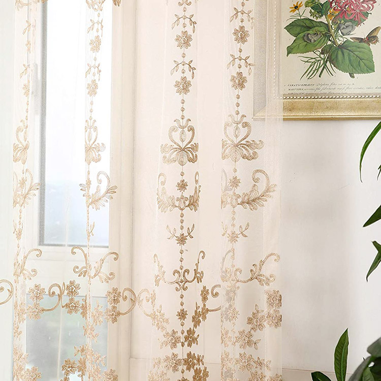 Alta qualidade China Fornecedor 100% Poliéster Pronto Canteiro de Flores Jacquard Cortina Transparente Tecidos Transparentes